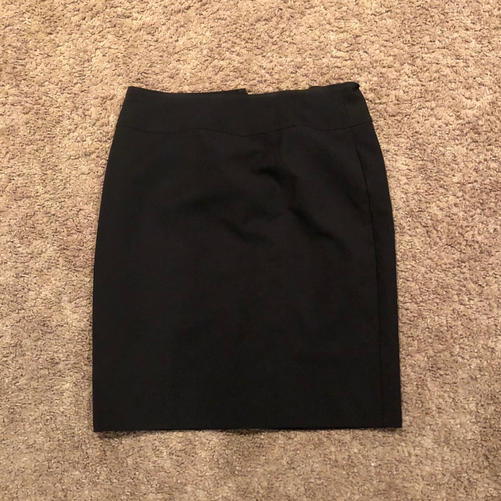 Black Worthington Pencil Skirt NWOT